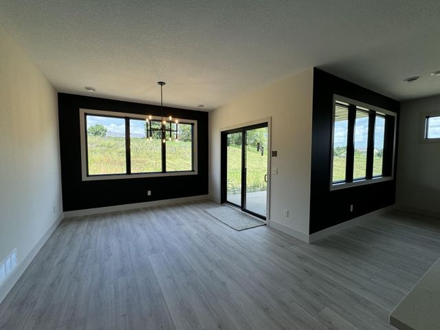 4969 Noble Drive NW, Rochester, MN 55901