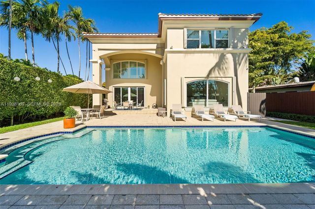 1490 Cleveland Road, Miami Beach, FL 33141
