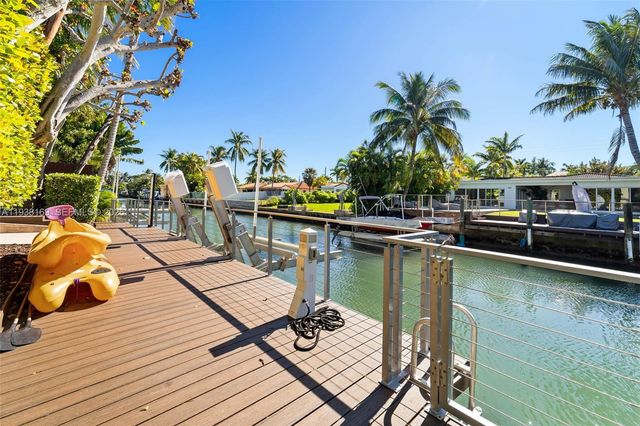 1490 Cleveland Road, Miami Beach, FL 33141