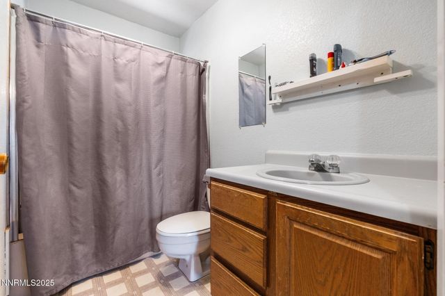 21615 Dortort Drive, Reno, NV 89521