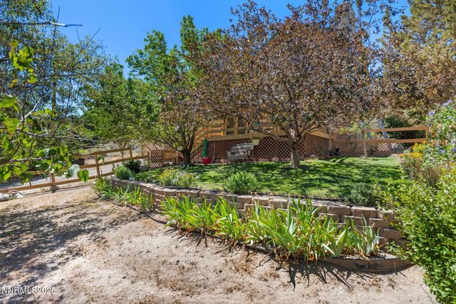 21615 Dortort Drive, Reno, NV 89521