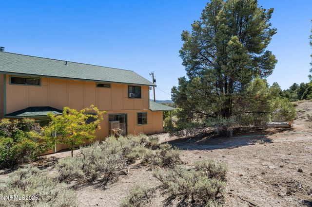 21615 Dortort Drive, Reno, NV 89521