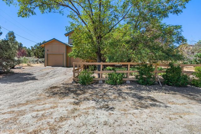 21615 Dortort Drive, Reno, NV 89521