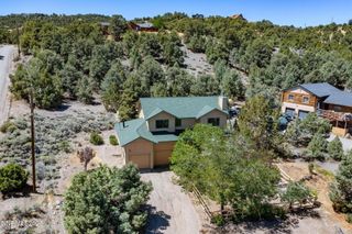 21615 Dortort Drive, Reno, NV 89521
