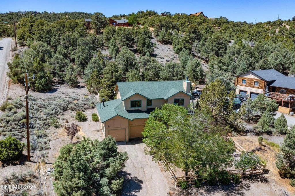 21615 Dortort Drive, Reno, NV 89521