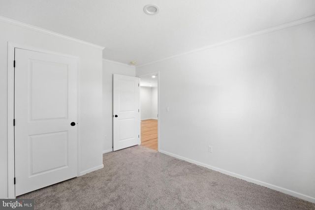28 4TH AVE, Carneys Point, NJ 08069