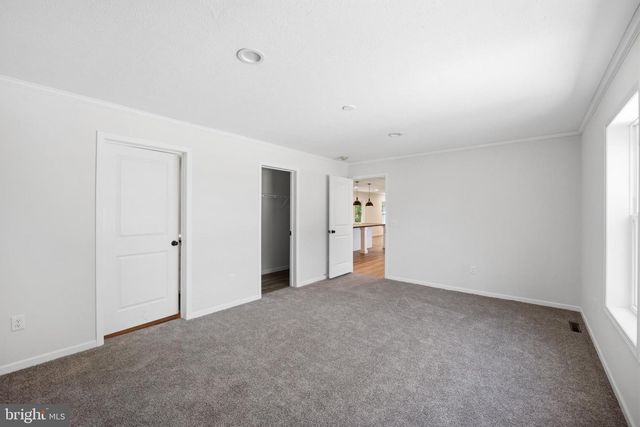 28 4TH AVE, Carneys Point, NJ 08069