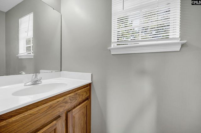 121 Kelberry Court, Lexington, SC 29073