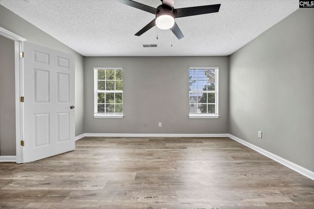 121 Kelberry Court, Lexington, SC 29073
