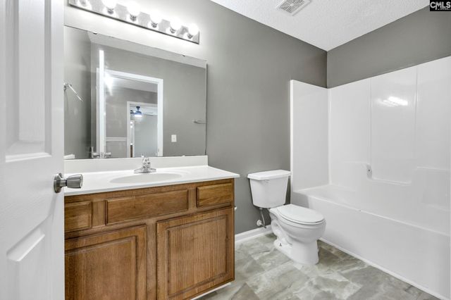 121 Kelberry Court, Lexington, SC 29073