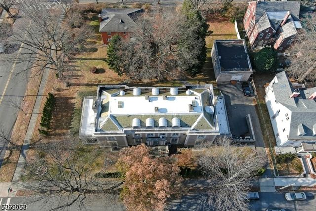 229 Ballantine Pkwy, Newark City, NJ 07104