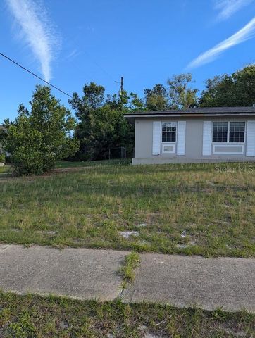 1725 TWIN OAK STREET, Deltona, FL 32725
