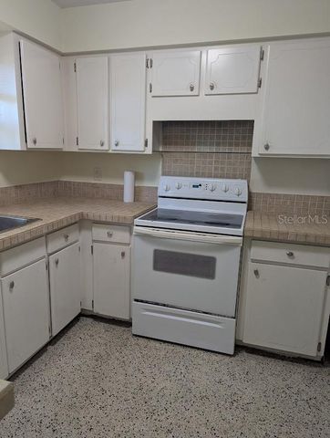 1725 TWIN OAK STREET, Deltona, FL 32725