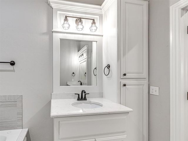 224 SW 168th Terrace, Oklahoma City, OK 73170