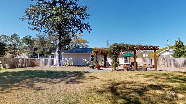 252 N Ingleside Street, Fairhope, AL 36532