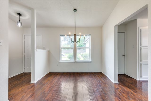 1505 Gentle Wind Drive, Arlington, TX 76018