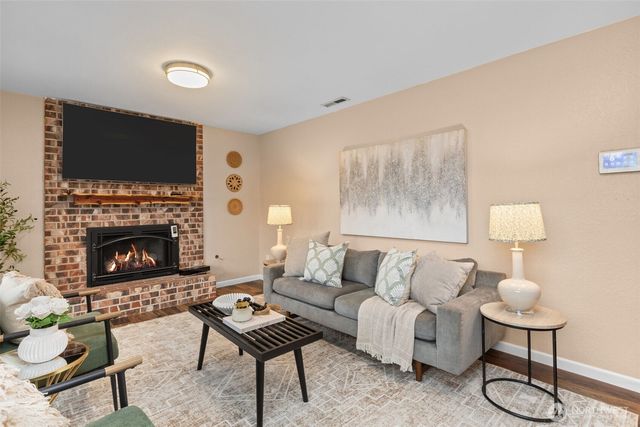 2739 S 366th Place, Federal Way, WA 98003
