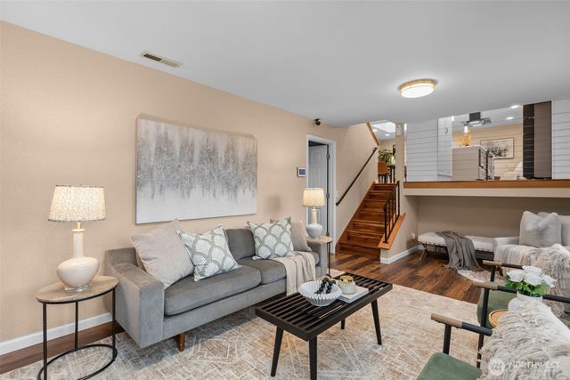 2739 S 366th Place, Federal Way, WA 98003