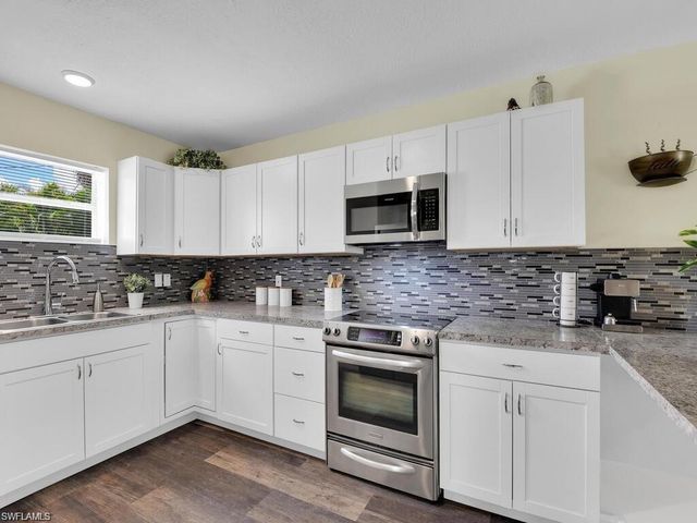 16945 Windcrest DR, Fort Myers, FL 33908