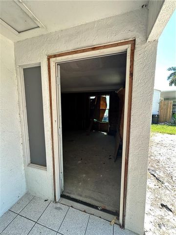 16945 Windcrest DR, Fort Myers, FL 33908