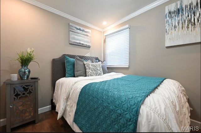 8834 Blewett Avenue, Jennings, MO 63136