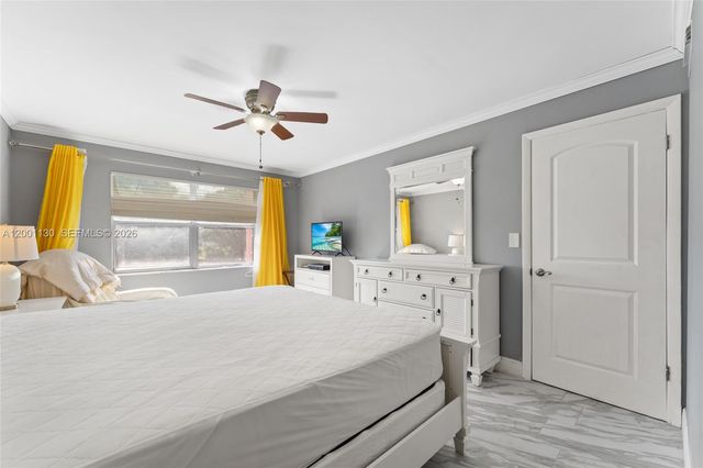 9401 Sunrise Lakes Boulevard 307, Sunrise, FL 33322
