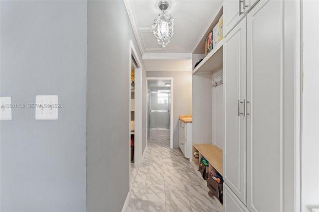 9401 Sunrise Lakes Boulevard 307, Sunrise, FL 33322