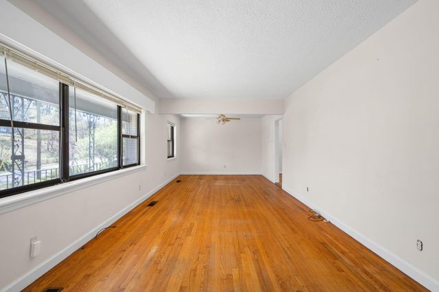 1647 S Seminole Drive, Chattanooga, TN 37412