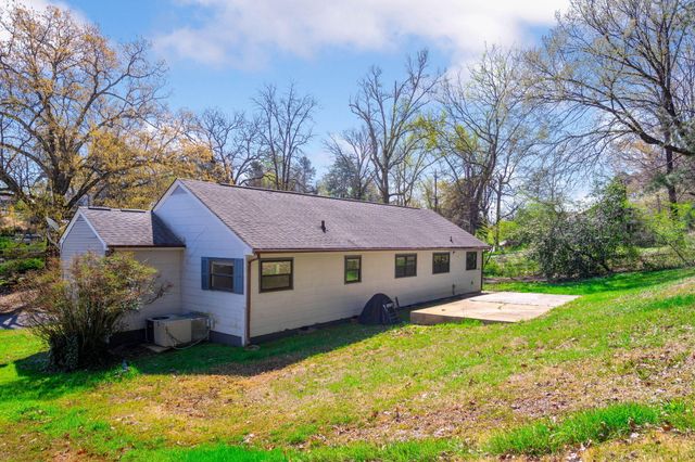 1647 S Seminole Drive, Chattanooga, TN 37412