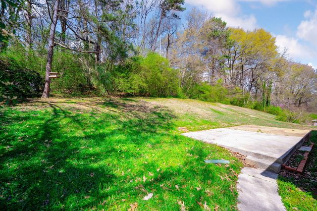 1647 S Seminole Drive, Chattanooga, TN 37412