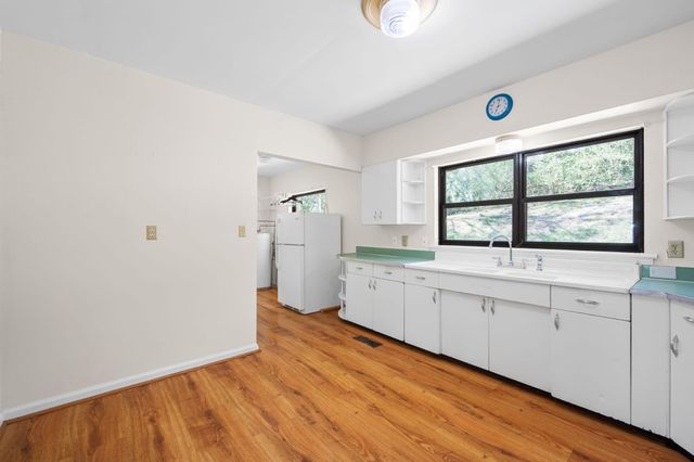 1647 S Seminole Drive, Chattanooga, TN 37412