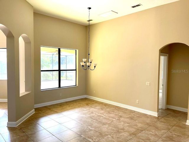 15604 HAMPTON VILLAGE DRIVE, Tampa, FL 33618