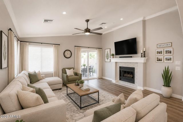 10405 W PATRICK Lane, Peoria, AZ 85383