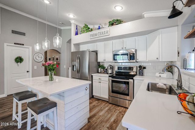 10405 W PATRICK Lane, Peoria, AZ 85383