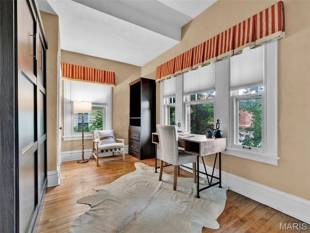 440 E Bradford Avenue, Webster Groves, MO 63119