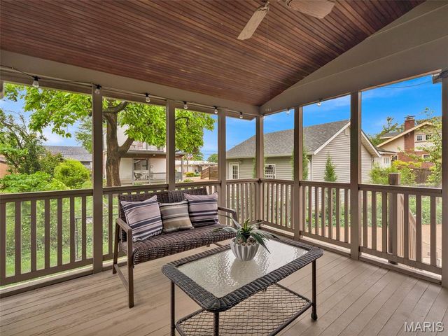 440 E Bradford Avenue, Webster Groves, MO 63119