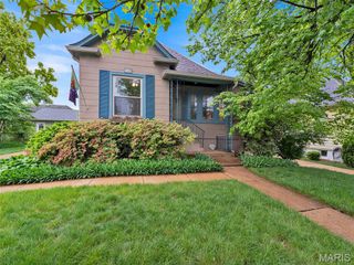 440 E Bradford Avenue, Webster Groves, MO 63119
