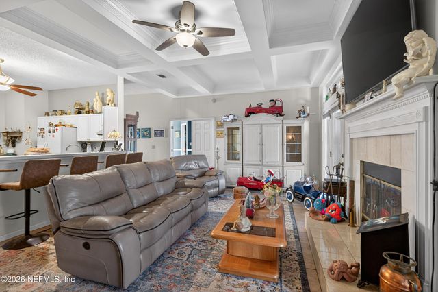 9009 NEEDLEPOINT Place, Jacksonville, FL 32244