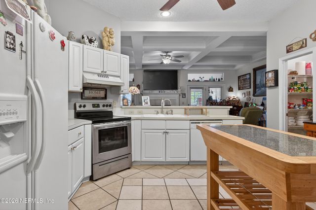 9009 NEEDLEPOINT Place, Jacksonville, FL 32244