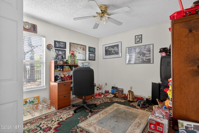 9009 NEEDLEPOINT Place, Jacksonville, FL 32244