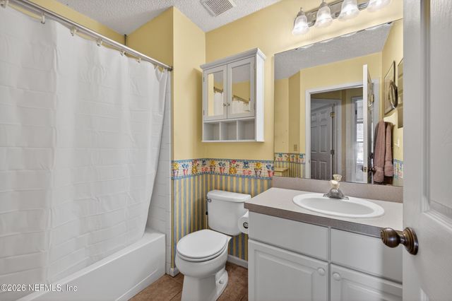 9009 NEEDLEPOINT Place, Jacksonville, FL 32244