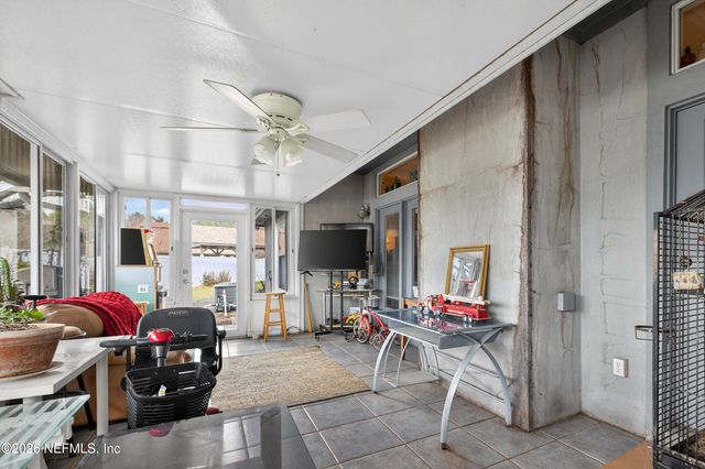 9009 NEEDLEPOINT Place, Jacksonville, FL 32244
