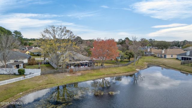 9009 NEEDLEPOINT Place, Jacksonville, FL 32244