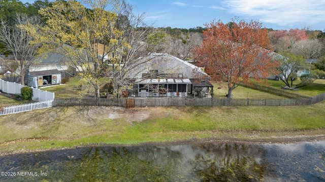 9009 NEEDLEPOINT Place, Jacksonville, FL 32244