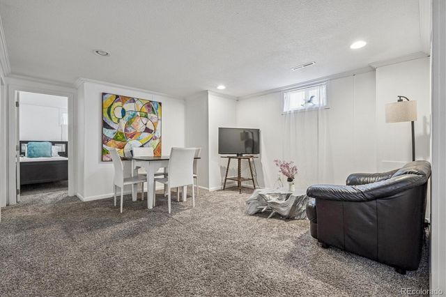 2325 Ironton Street, Aurora, CO 80010