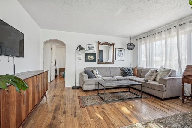 2325 Ironton Street, Aurora, CO 80010