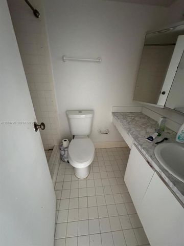 16570 NE 26th Avenue 3F, North Miami Beach, FL 33160