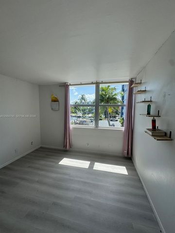 16570 NE 26th Avenue 3F, North Miami Beach, FL 33160