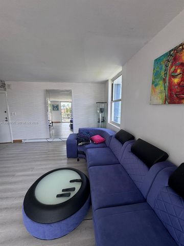 16570 NE 26th Avenue 3F, North Miami Beach, FL 33160