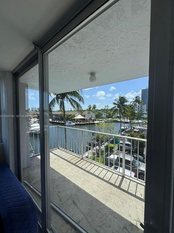 16570 NE 26th Avenue 3F, North Miami Beach, FL 33160